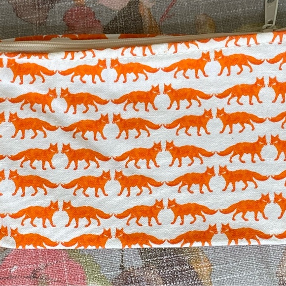 Handmade Pouch Fox Silkscreened and Sewn in the USA www.shoplittlespoons.com - Picture 4 of 5